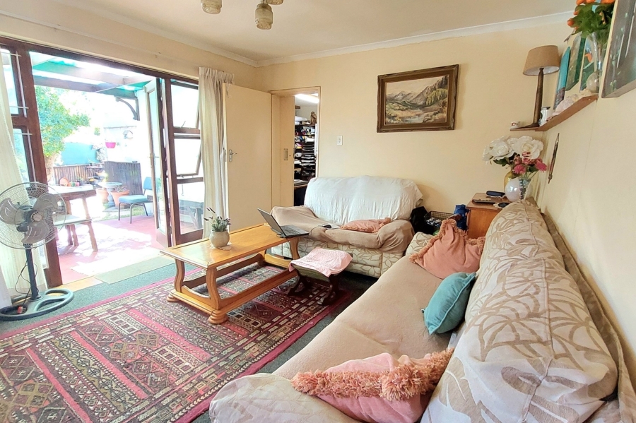 2 Bedroom Property for Sale in Silverglade Western Cape